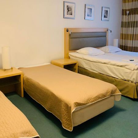404 Rooms Wilanowska Warschau Exterior foto