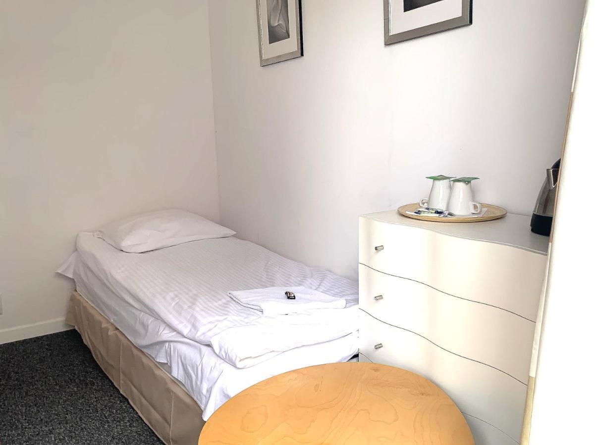 404 Rooms Wilanowska Warschau Exterior foto