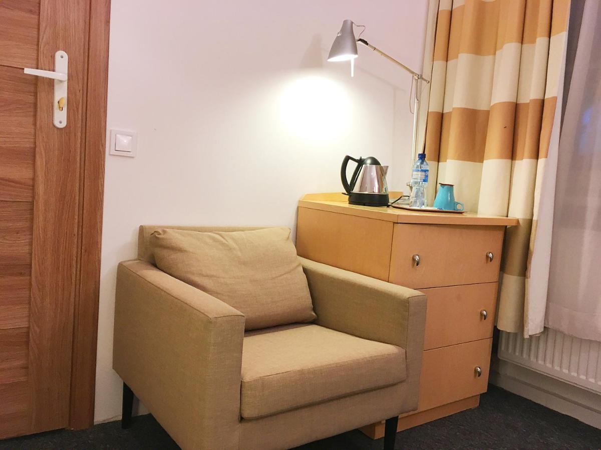 404 Rooms Wilanowska Warschau Exterior foto
