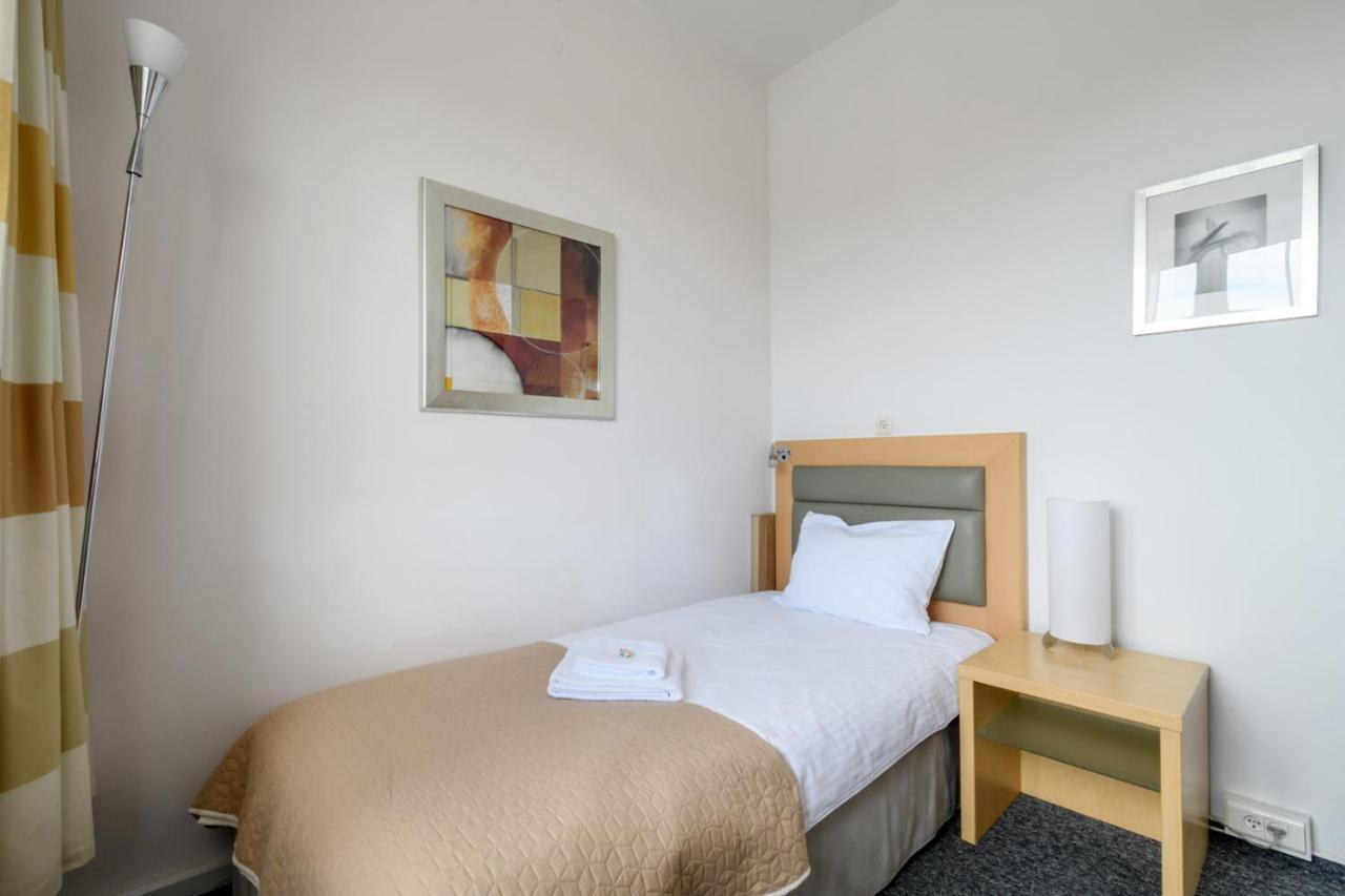 404 Rooms Wilanowska Warschau Exterior foto