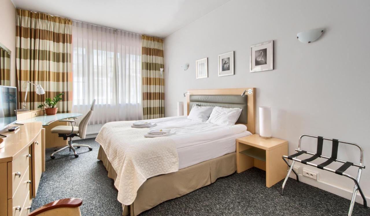 404 Rooms Wilanowska Warschau Exterior foto